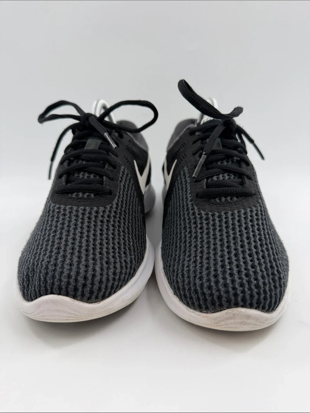 Nike Women's Size 8.0 Revolution 4 Running Shoes  Black/White-Anthracite